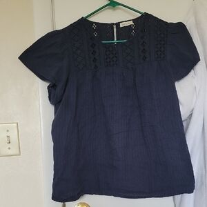 Women’s Navy Embroidered Yoke  Flutter Cap Short Sleeve Top Sz Large Ella Moss